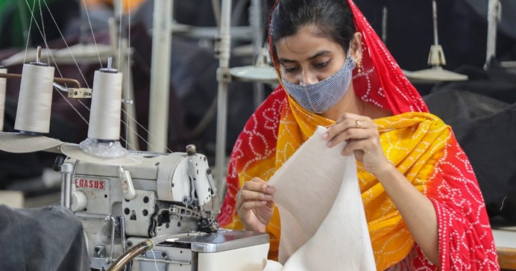 10 Reasons to Invest in Bangladesh Apparel Industry